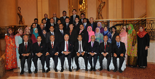 Pemenang-pemenang bergambar bersama Perdana Menteri Malaysia, YAB Dato' Seri Mohd Najib Tun Haji Abdul Razak